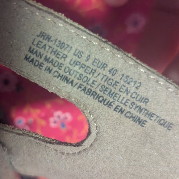 Taos Journey Animal Snake Print Tan Beige Sandals Slip On Size 9 - Picture 4 of 8